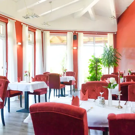 Direkt Neben Der Naturtherme Vakantiepark