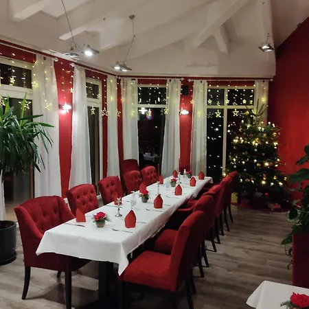 홀리데이파크 Direkt Neben Der Naturtherme